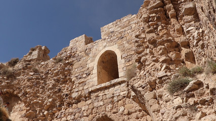 A large Crusader castle located in Jordan.