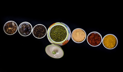 Indian Exotic Gourmet Food Ingredients: incl Turmeric, Garam Masala, Tandoori Masala, Punchpooran, Madras Curry, Yellow Split Gram, Cumin, Curry, Peppers and Chilli - Delicious Meals