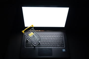ハッキング　イメージ
