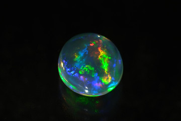 ウォーターオパール　(water opal)