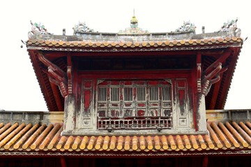Fototapeta na wymiar Vietnam temple roof