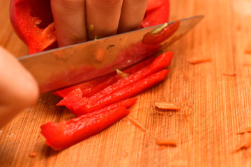 salad, green red pepper, sweet pepper, bitter pepper, carrot, salad, cuisine, food, knife, sliced, proper nutrition