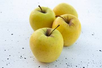 Apples. Fresh 