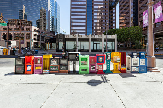 newspaper boxes with free newspaper for everyone. These papers  are financed by advertising.