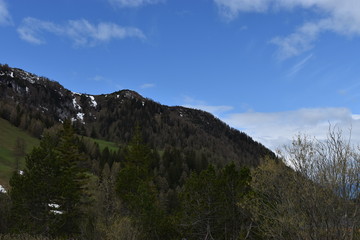 Obraz premium Alpine Gebirgslandschaft in Malbun Liechtenstein im Mai 2020