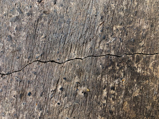 old cracked concrete wall
