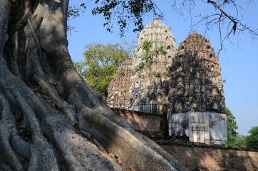 Ancient hindu temple Wat Si Sawai in Sukhothai