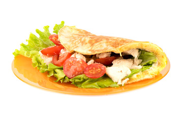 Pancake made from oatmeal, oiled with yogurt and stuffed with chicken fillet, lettuce and tomato.