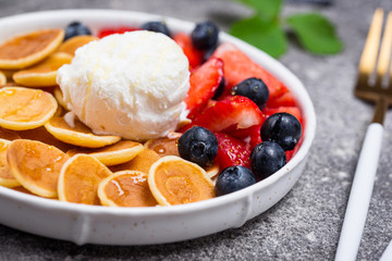 Sweet pancake cereals with berries
