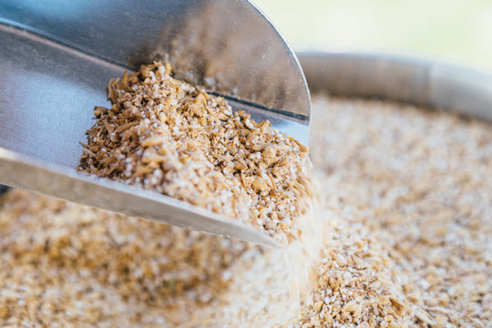 Zerkleinertes Malz f&uuml;r die Herstellung von Bier
