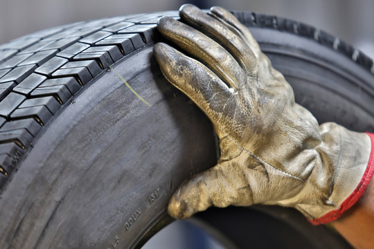 Tire retreading