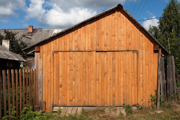 Naklejka premium old barn in the countryside