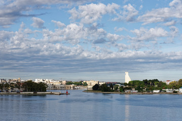 Italien - Brindisi - Hafeneinfahrt