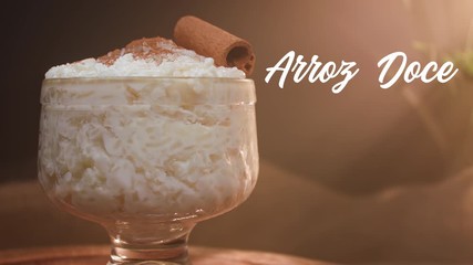 A typical Brazilian food called rice pudding. Next to it is written in Portuguese Arroz Doce