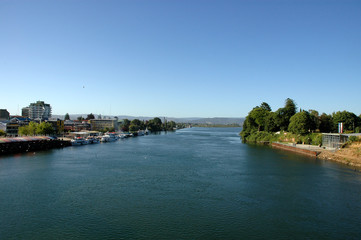 Valdivia Chile Sudamerica paisajes naturaleza mar agua riocalle calle
