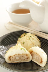 Chinese food, dumping Sheng Jian Bao pan fried meat bun
