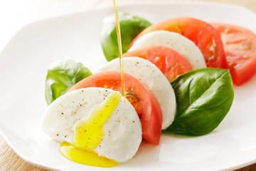 カプレーゼ　Caprese