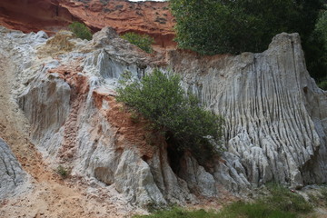 rock formations in vietnam