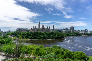 Scenery around the Ottawa River with beautiful castles and bridges