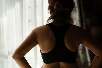 Obraz na płótnie Canvas young woman doing fitness exercise