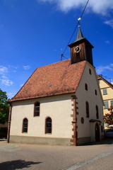 Fototapeta na wymiar Evangelische kirche in perouse bei rutesheim