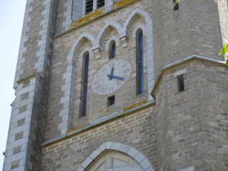 Horloge d'une église 