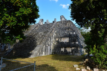 Fototapeta na wymiar Chichen Itza Mayan City