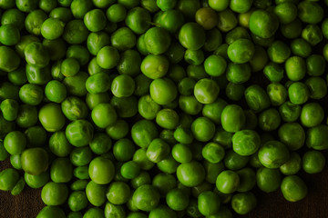 green peas background