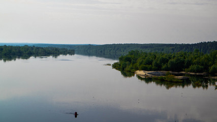 Obraz na płótnie Canvas morning on the lake
