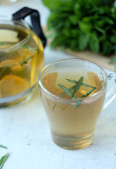 green tea with mint
