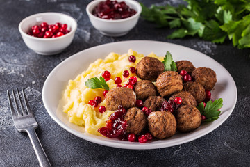 Homemade Swedish Meatballs with Cream Sauce and Parsley