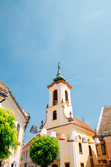 Fototapeta na wymiar Old town main square and Blagovestenska Church in Szentendre, Hungary