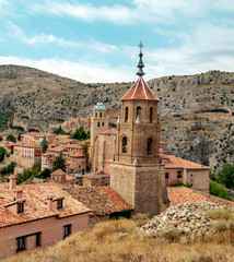 Fototapeta na wymiar Village of Albarracin in the north of Spain in a sunny day