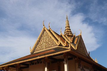 Toit du palais royal à Phnom Penh, Cambodge