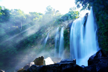 Nauyaca falls in the middle of the jungle in an amazing trek