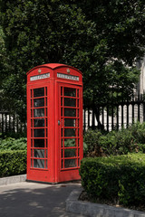 english telephone box