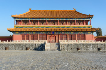 The building has an area of the forbidden city, classic Chinese old buildings.