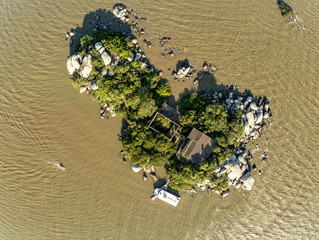 Ilha das Pedras Brancas Island and Guaiba lake
