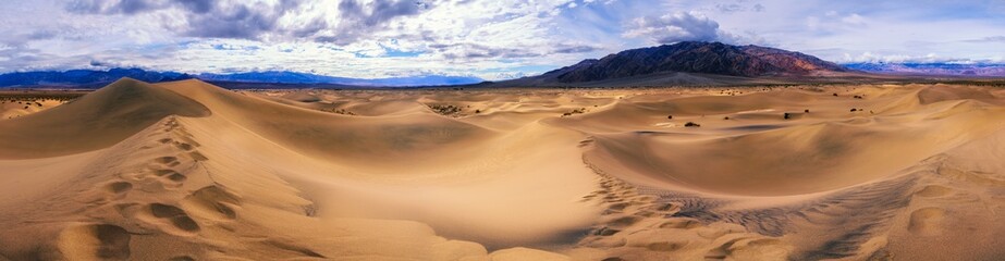 mesquite flat sand dunes in death valley national park in california, usa