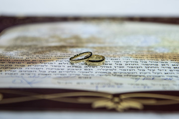 Ketubah weddings rings