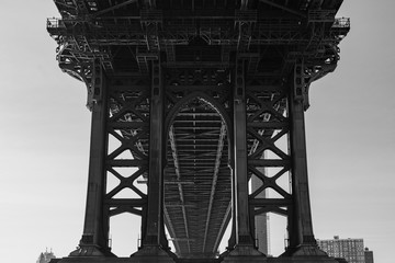 Fototapeta premium Under the bridge