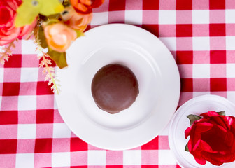 cake, towel, coffee, gingerbread, bread, honey, sweet, food, brown, dulce de leche, chocolate, yellow, tea
