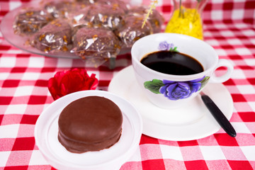 cake, towel, coffee, gingerbread, bread, honey, sweet, food, brown, dulce de leche, chocolate,...