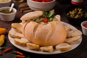 Filé mignon ao molho gorgonzola