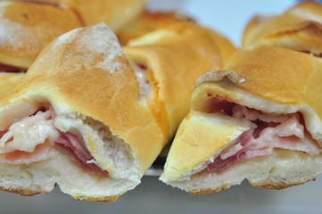 ベーコン入りのパン