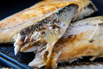 Baked mackerel whice is picked with salt AND called Jaban-godeung-eo