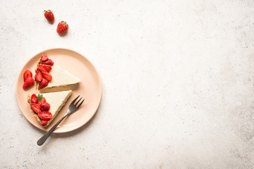 Cheesecake with strawberries