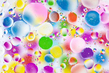 Oxygen bubbles in a liquid