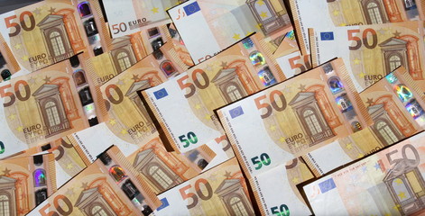 Fototapeta na wymiar Banconote da 50 Euro - ricchezza
