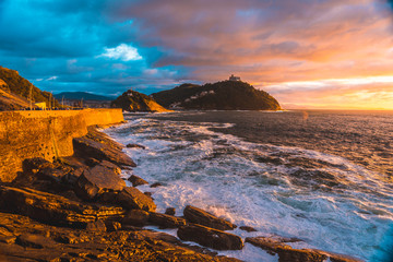 Sunset in the sea of the city of San Sebasti&aacute;n, Gipuzkoa. Basque Country